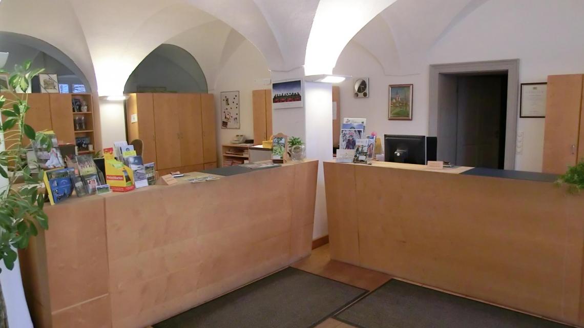 Innenansicht Tourist-Information Fischbachau